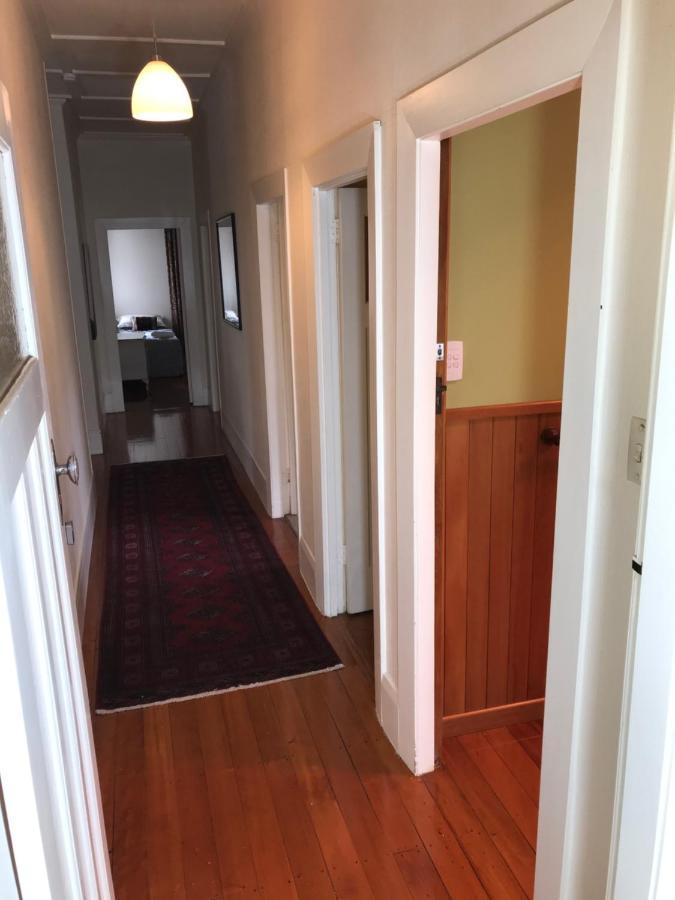 School Lane B&B Wr. Фангареи Экстерьер фото